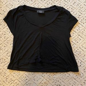 Black Cropped T-shirt